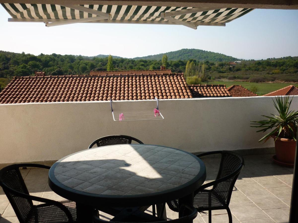Apartmani Andrija เยเซรา ภายนอก รูปภาพ