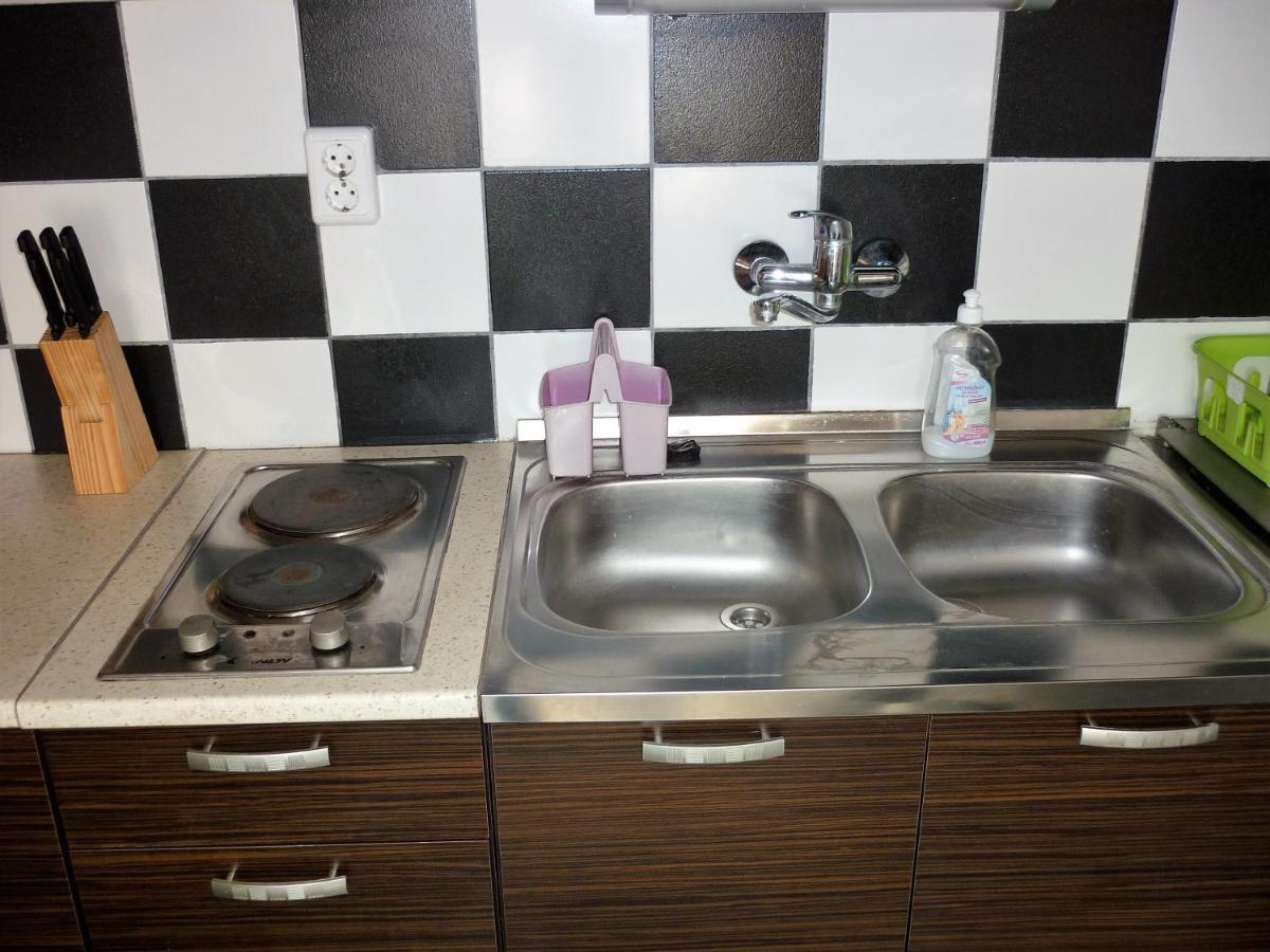Apartmani Andrija เยเซรา ภายนอก รูปภาพ